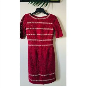 Maroon lace dress 💃🏻